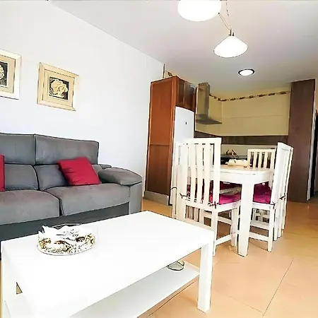 En Chiclana Con Terraza Y Piscina Comunitaria Cerca De La Playa * Conil De La Frontera