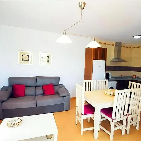 En Chiclana Con Terraza Y Piscina Comunitaria Cerca De La Playa Apartment